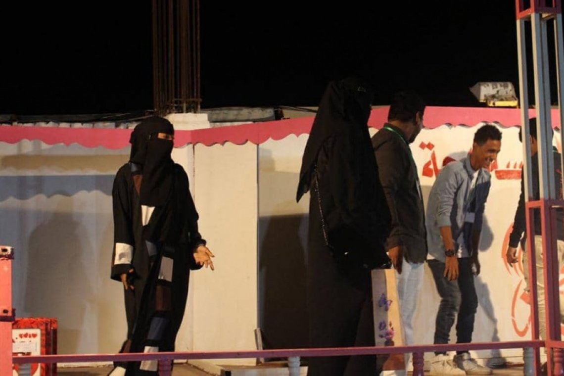 في إطار حملة الاتحاد .. مؤسسة متطوعون تقيم مسرحية صامتة بعنوان " كلنا أولاد آدم" وتوحيد لخطبة الجمعة بمساجد حضرموت الساحل